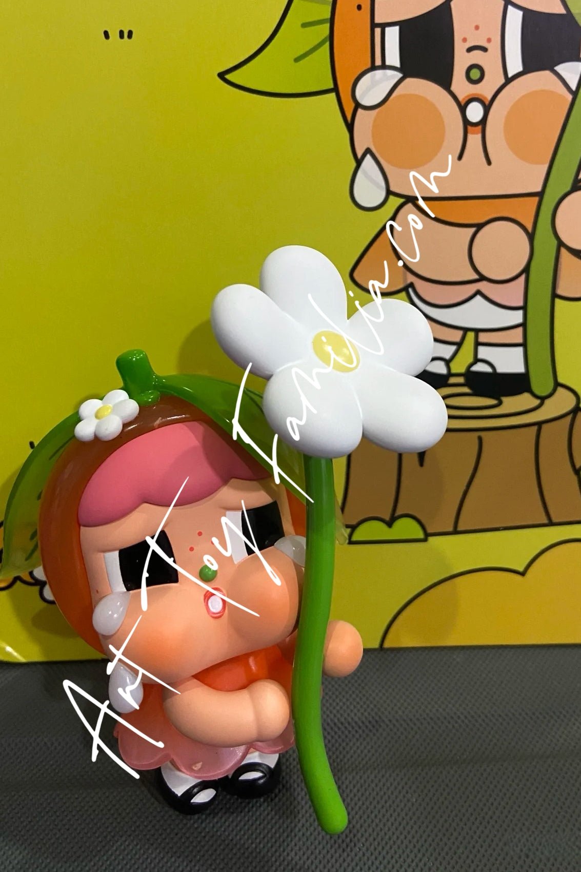 crybaby-sweet-sour-figurine-POP Mart Crybaby