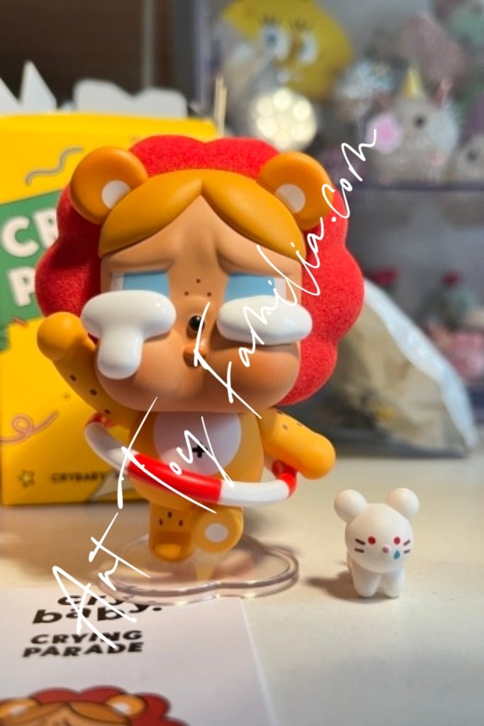 crybaby-crying-parade-series-POP Mart Crybaby